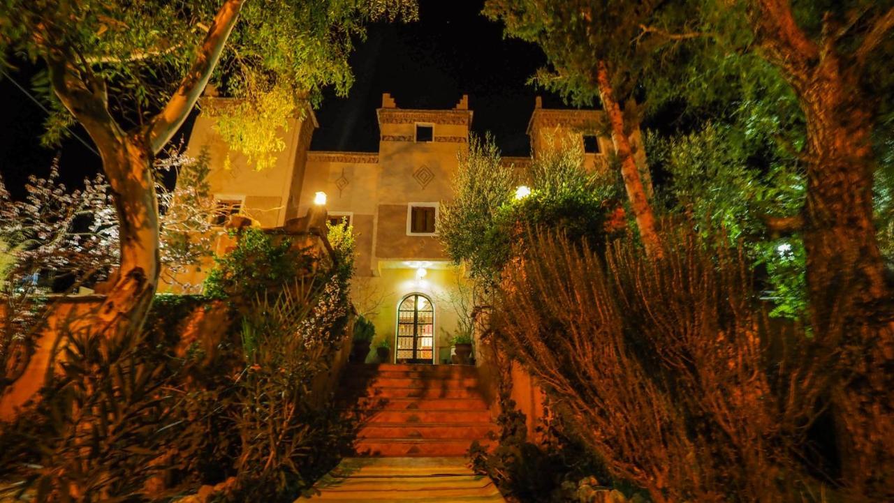 Riad Kasbah Des Roches Akhendachou n'Ait Ouffi Exteriör bild
