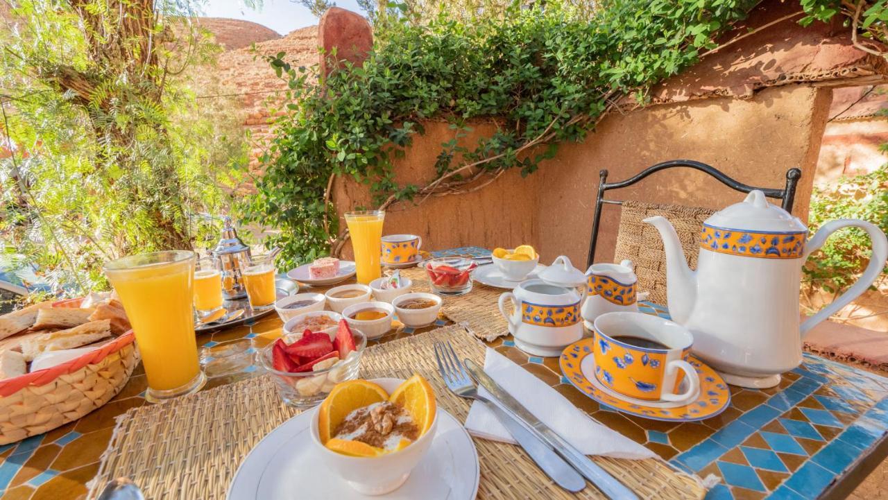 Riad Kasbah Des Roches Akhendachou n'Ait Ouffi Exteriör bild