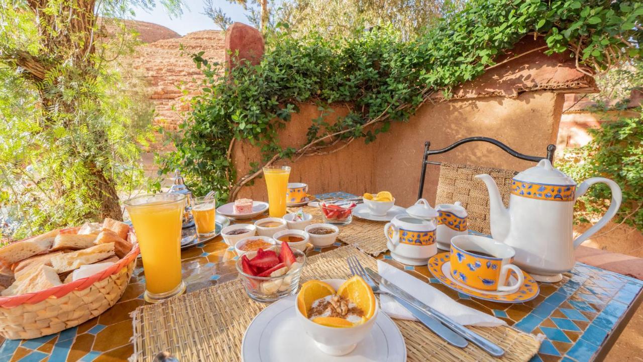 Riad Kasbah Des Roches Akhendachou n'Ait Ouffi Exteriör bild