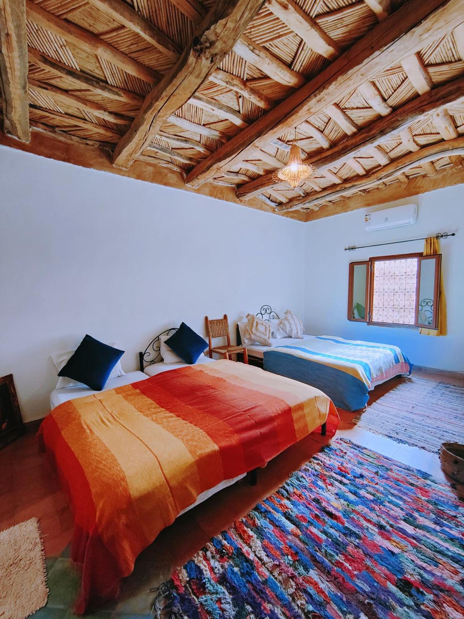 Riad Kasbah Des Roches Akhendachou n'Ait Ouffi Exteriör bild
