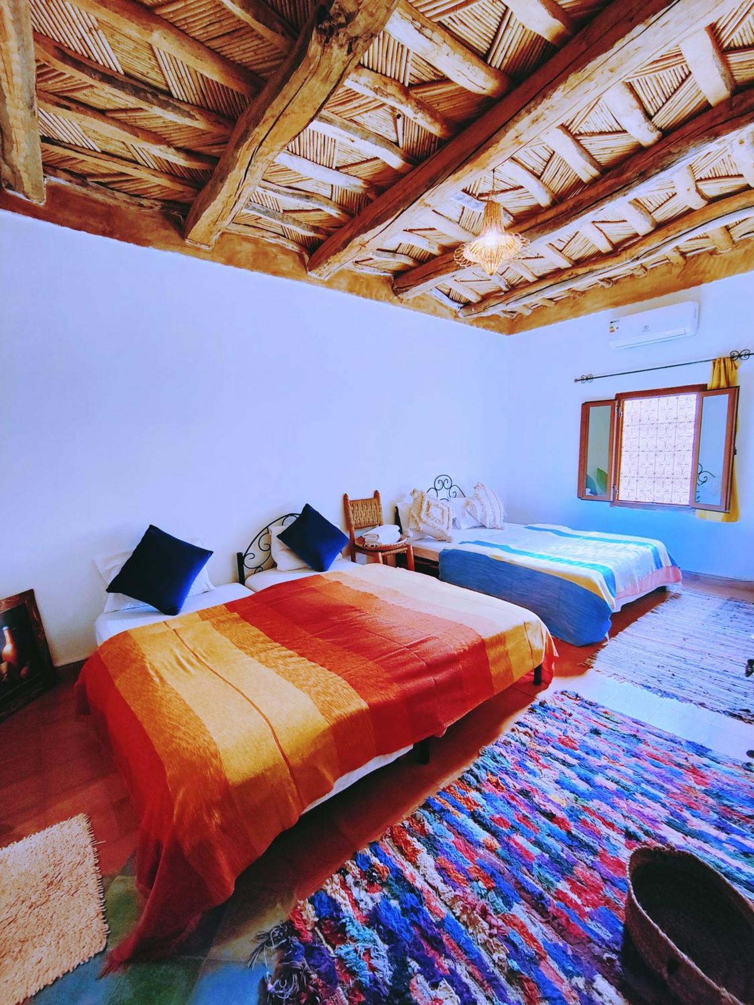 Riad Kasbah Des Roches Akhendachou n'Ait Ouffi Exteriör bild