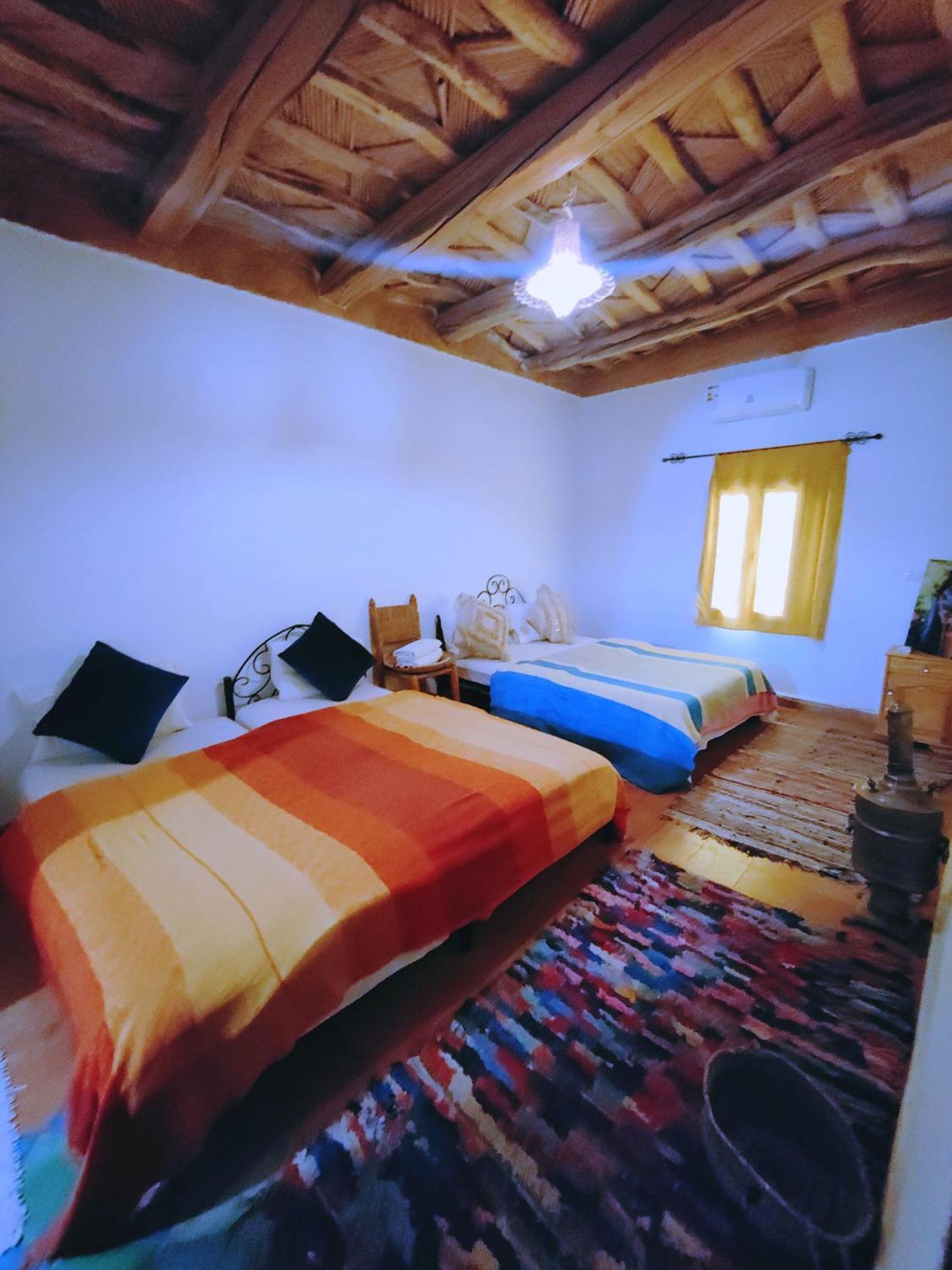 Riad Kasbah Des Roches Akhendachou n'Ait Ouffi Exteriör bild