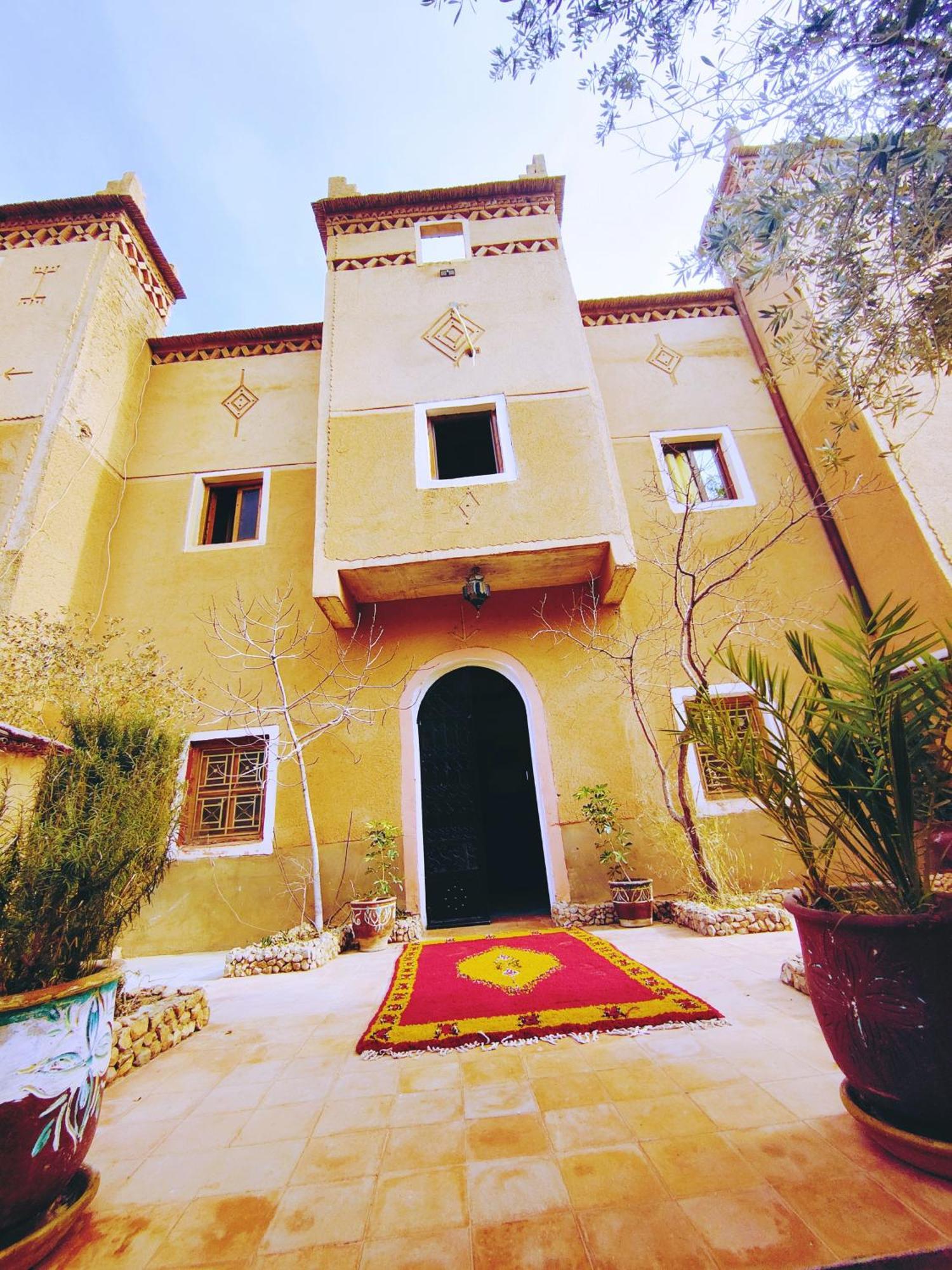 Riad Kasbah Des Roches Akhendachou n'Ait Ouffi Exteriör bild