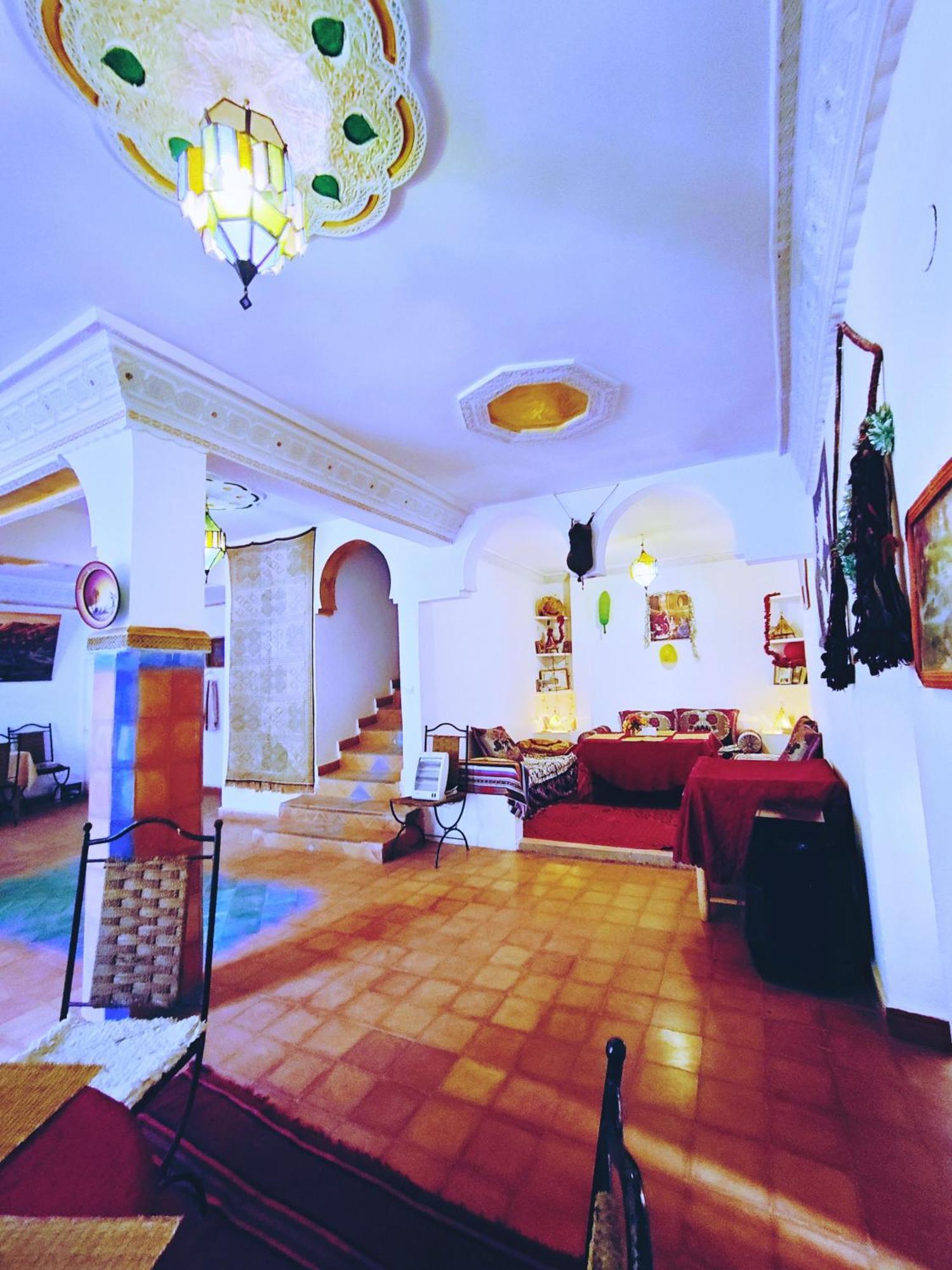 Riad Kasbah Des Roches Akhendachou n'Ait Ouffi Exteriör bild