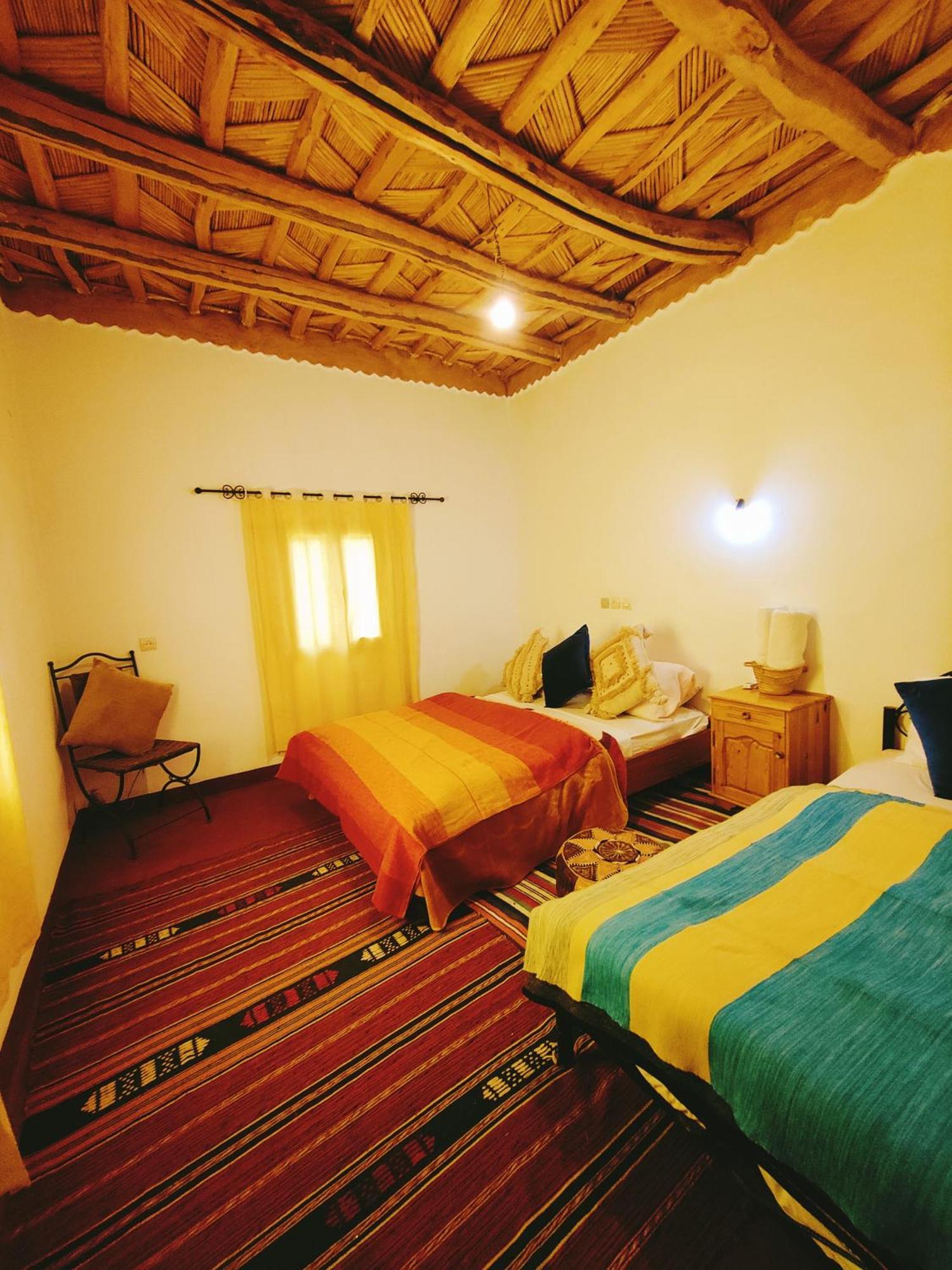 Riad Kasbah Des Roches Akhendachou n'Ait Ouffi Exteriör bild